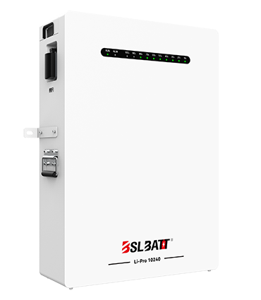 51.2V 200Ah LiFePO4 10kWh Bataraidh Solar taighe air a chuir suas le balla